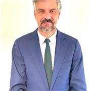 Profesor titulado de inglés para niños, jóvenes y adultos